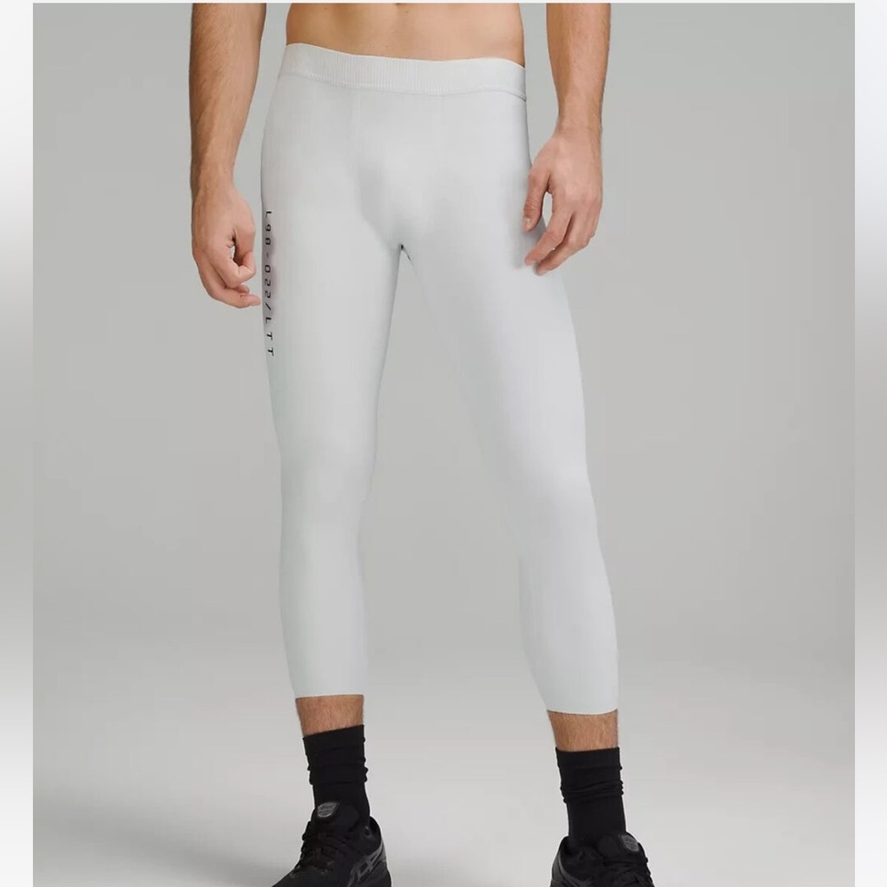 LULULEMON- License to Train Tight 21" Vapor Athletic Workout CrossFit Gym Run